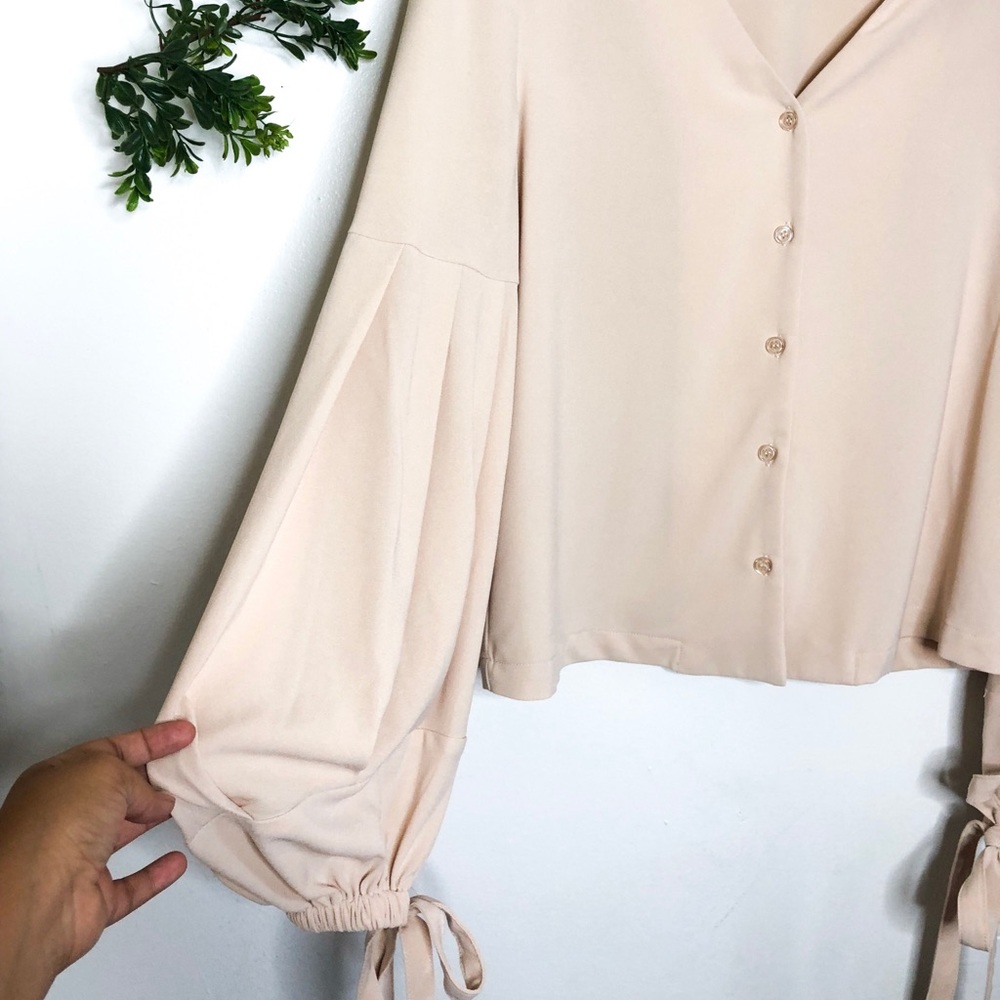 J.O.A | Button Down Bell Sleeve Top - Picture 2 of 7
